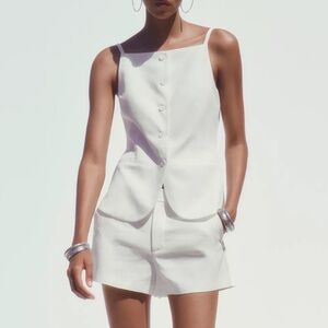 NWT Zara White Buttoned Top Vest